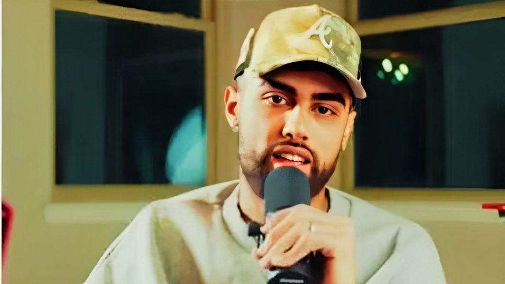 Cantor aceita Jesus após sobreviver a acidente de carro: “Impossível não dizer que foi Deus”