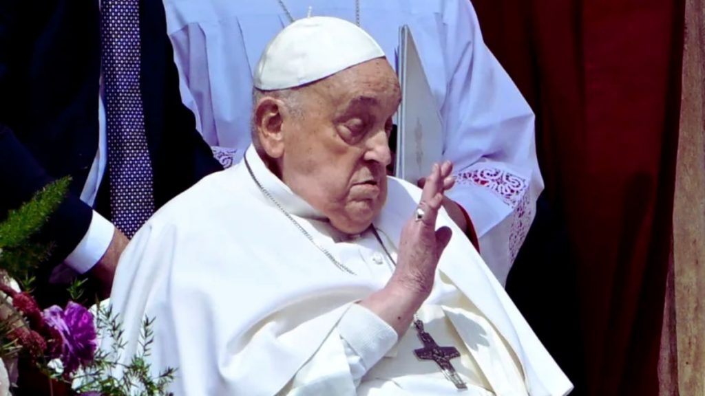 Papa Francisco morre aos 88 anos no Vaticano e deixa legado de renovação na Igreja Católica