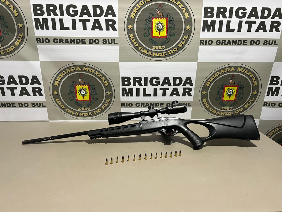 Brigada Militar prende homem por porte ilegal de arma de fogo em Sarandi