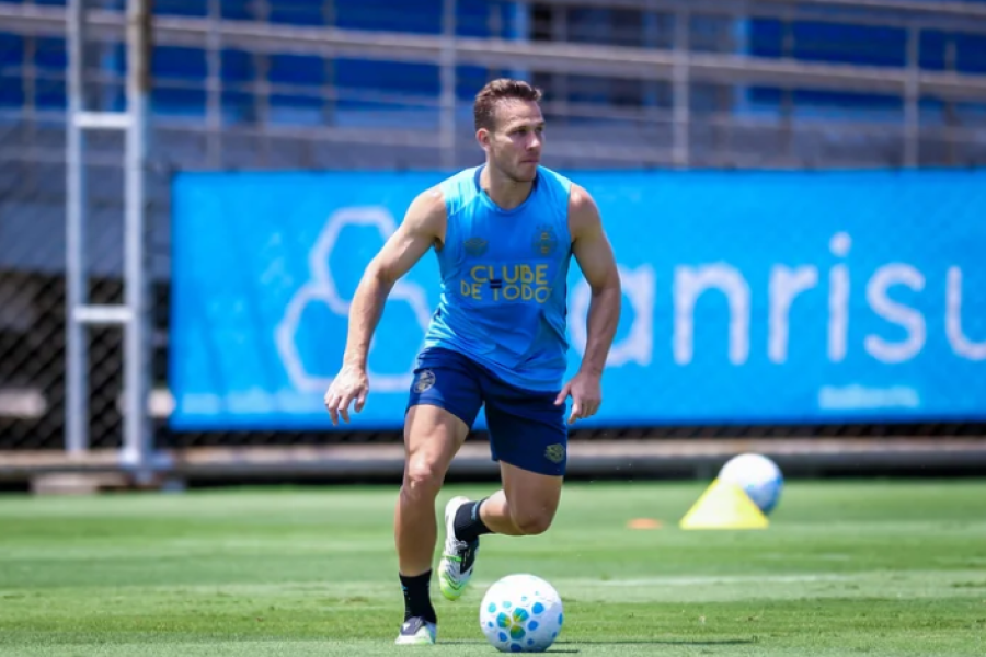 Grêmio segura retorno de Arthur e adota cautela após recuperação de lesão